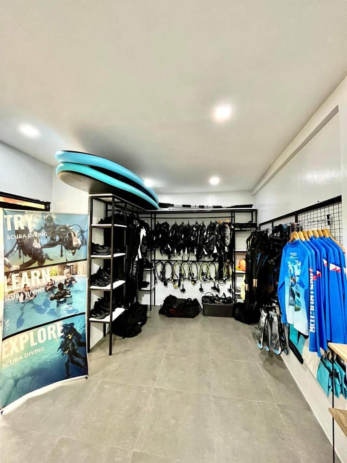 Southseas Beach Resort And Dive Center Santander Luaran gambar