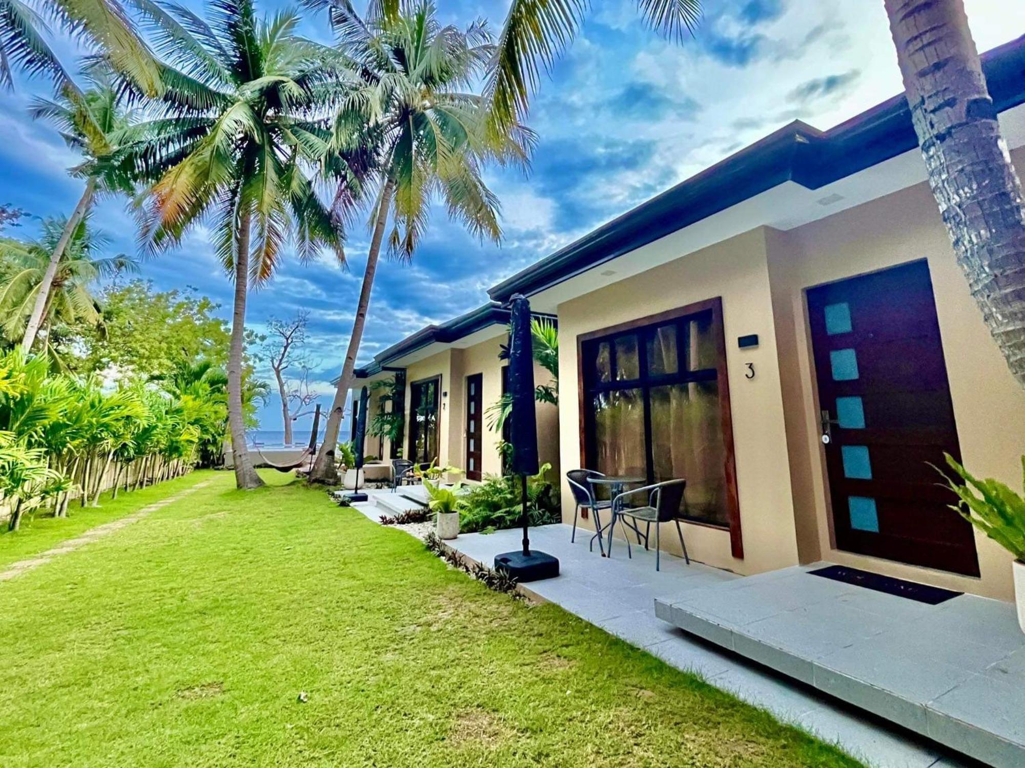 Southseas Beach Resort And Dive Center Santander Luaran gambar
