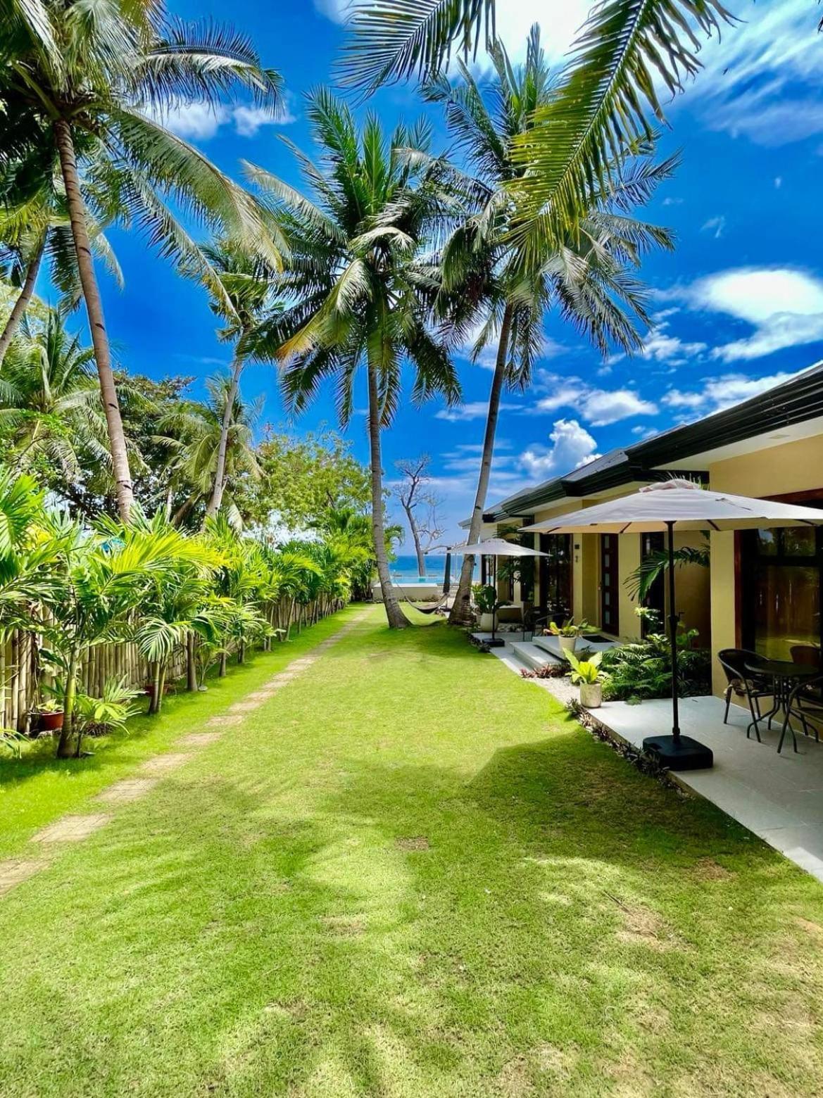 Southseas Beach Resort And Dive Center Santander Luaran gambar
